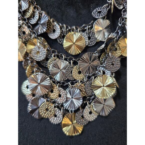 Women's Statement Disc Necklace in Gold and Silver with Lobster Clasp Chain - Picture 2 of 4